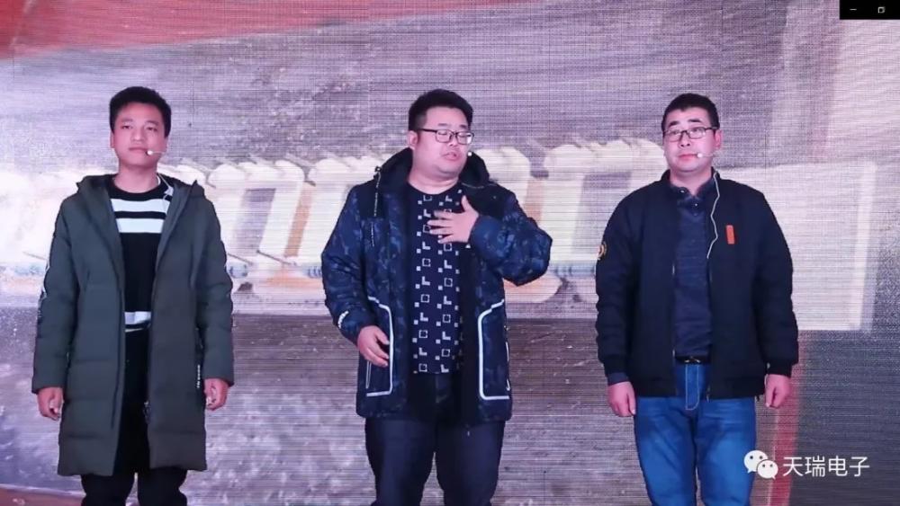 “不忘初心，携手并进”乐鱼网页版-乐鱼(中国)官方
2020年迎新联欢会热烈举办-5